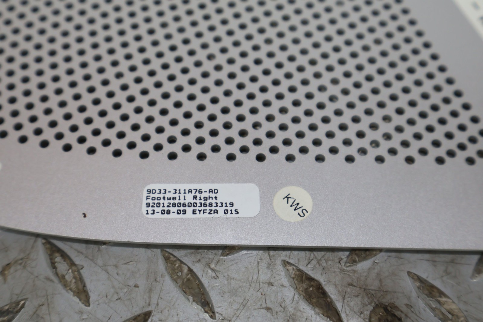 Aston Martin V8 Vantage 2010 Right Speaker grille P/N 9D33311A76AD