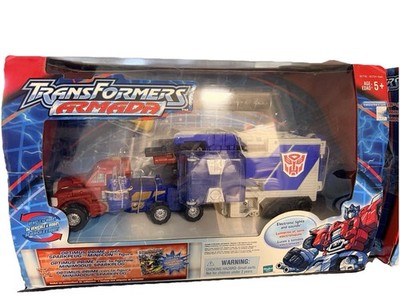 Transformers Armada Optimus Prime with Sparkplug Mini-Con figure - New