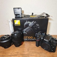 Nikon D7100 w/ 2919 shots 838055