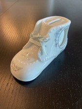 Vtg 1991 Precious Moments Blue Bay Shoe Bank  Jesus Loves Me  W/photo Slot