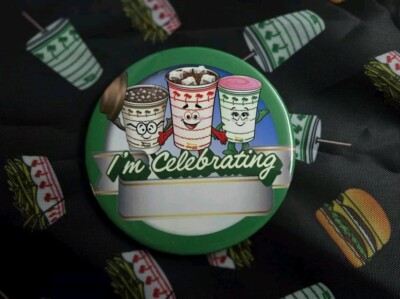 In N Out Burger ''I'm Celebrating'' Employee Associate Guest Button Pin INO