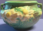 ROSEVILLE PEONY # 661- 3" JARDINIERE / VASE NILE GREEN FLAWLESS CONDITION