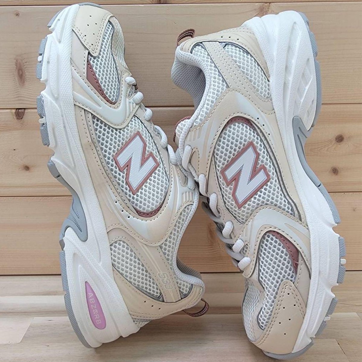 NEW BALANCE 530 EMS MR530EMS BEIGE JP24.0 US6 Sneakers NEW BALANCE 530 EMS MR530EMS BEIGE JP24.0 US6 Sneakers