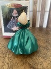 1995 Barbie Hallmark Keepsake Ornament Holiday Christmas #3 With Original Box! — photo 3