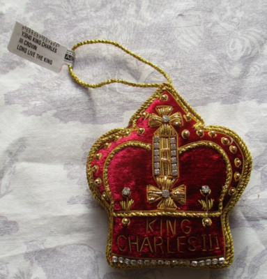 Bestickte König Karl Königliche Krönung Krone Samt Christbaumschmuck