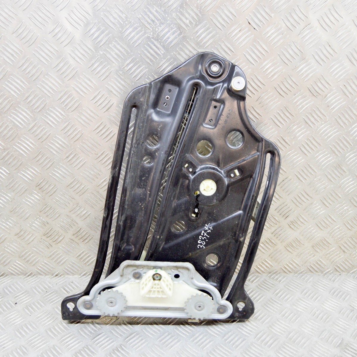 、 BMW 1 Cabrio E88 118d Rear Right Side Window Regulator