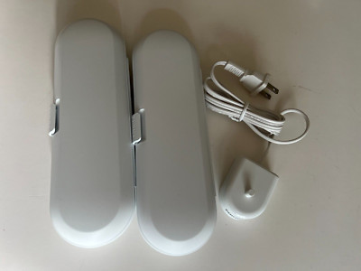 Genuine Philips Toothbrush Travel Charge HX6100 0.4-1.4W w/two empty travel Case