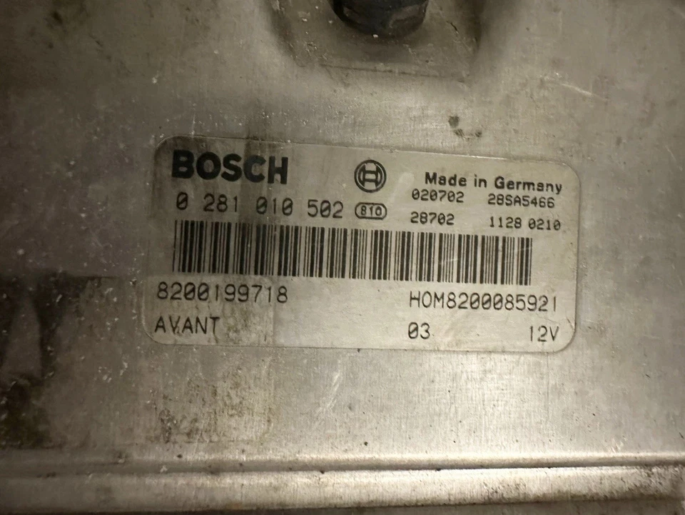 Centralina Motore Renault Kangoo 1.9dti 02811010502 8200199718 - Immagine 2 di 4