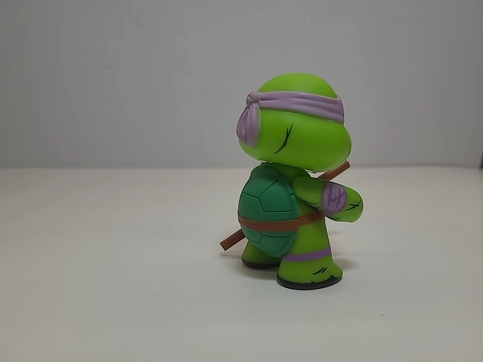 Loose 2016 Kidrobot 3" Teenage Mutant Ninja Turtles S.2 Donatello Vinyl Figure - Image 4 of 4