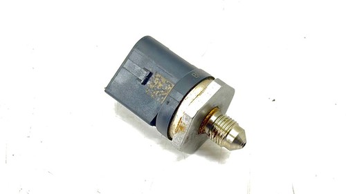 BMW 7 F01 F02 F03 F04 2014 Kraftstoffdrucksensor 0261545072 Benzin EPK15957
