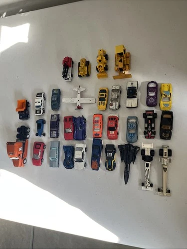 Lot Of 32 Vintage 1980/90’s Hot Wheels, Matchbox, Mattel Cars & Trucks