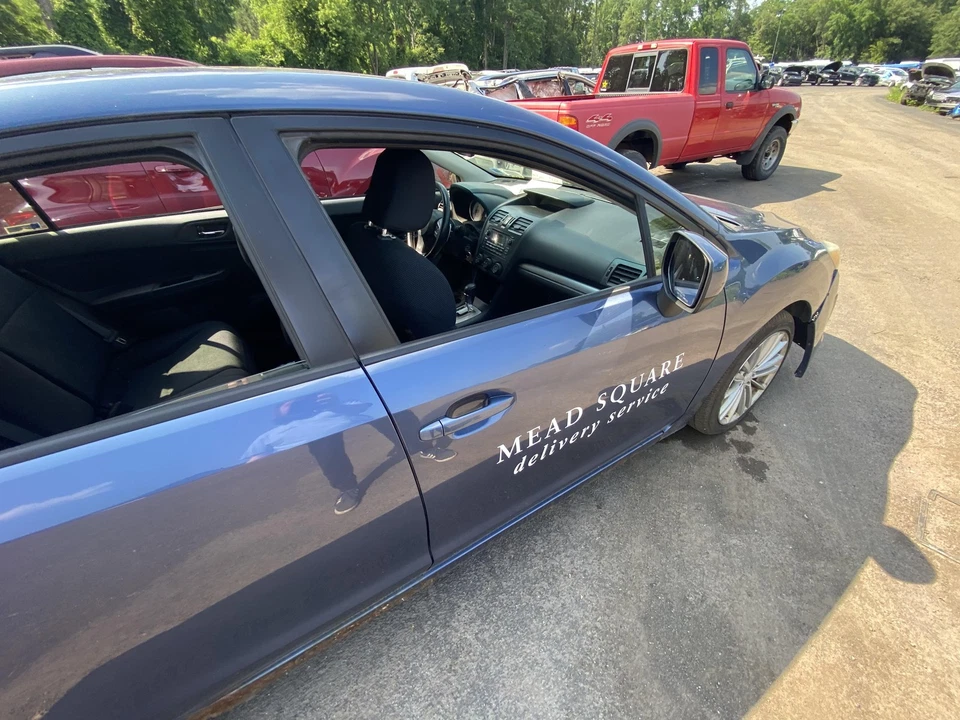 Used Front Right Door Assembly Front fits: 2013 Subaru Impreza electric 2.0L w/o Foto 4 de 4