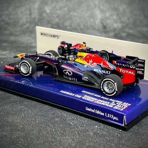 Minichamps 1/43 Infiniti Red Bull Racing RB9 F1 Ganador GP de India 2013 S. Vettel - Imagen 6 de 13