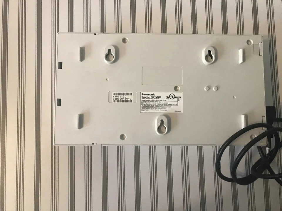 Panasonic 8EXT/4CO Digital Super Hybrid Phone System and TV-S50 voice processor - Image 4 of 4