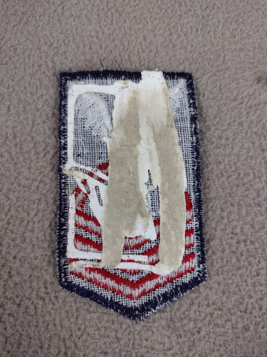VINTAGE 1940's Era US Navy CPO Eagle over Ship's Wheel Patch Worn Embroidered - Picture 2 of 2