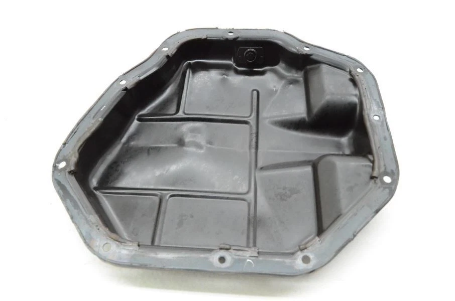 2013-2019 Nissan NV200 Cargo Van Oil Pan Assembly - Изображение 4 из 4