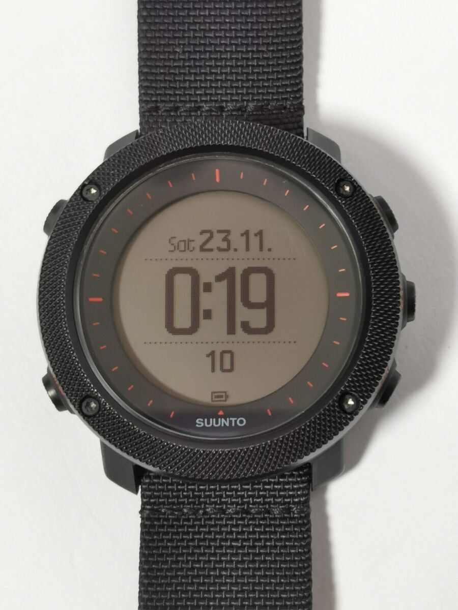 Refurbished Suunto Traverse Alpha Black Red – the GPS Refurbished Suunto Traverse Alpha Black Red – the GPS