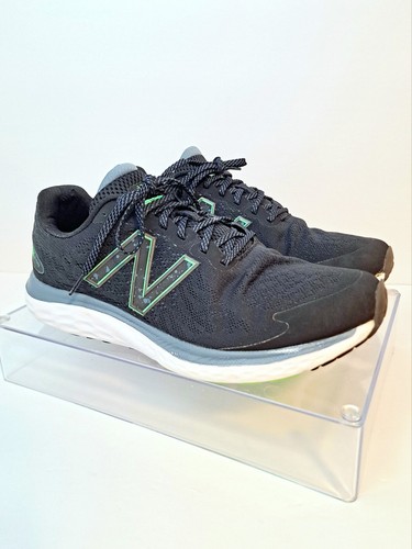 Zapatillas deportivas New Balance 680v7 negras verdes bajas para hombre talla 11,5 M - Imagen 2 de 7