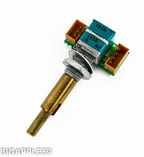 Japan Radio JRC JST-245 Amateur Transceiver AF/RF Gain Control Pot Set