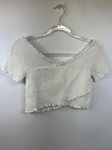 Ambiance Apparel White Stretch Crop Top, Womens Juniors Size Large NWT - Picture 3 of 11