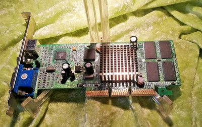Geforce2 MX400 64M SDRAM AGP TV-OUT VGA Grafikkarte AGP Karte