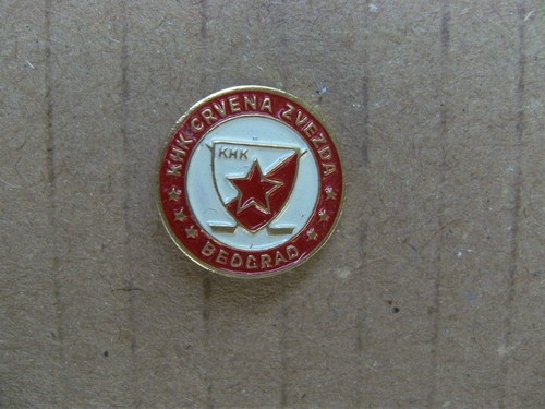 Hockey club hockey su ghiaccio Crvena Zvezda - stella rossa Belgrado - distintivo spilla vintage - Foto 1 di 8