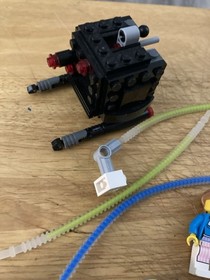 LEGO The LEGO Movie Ice Cream Machine 70804 & Kryptonite Interception ( 76045 )