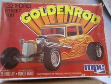  Mpc 0774 Goldenrod 1932 Ford Street Rod Kit Model Kit 125 1976 Issue