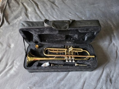 Stagg WS-TR215 B-Trompete mit Koffer und Zubehör