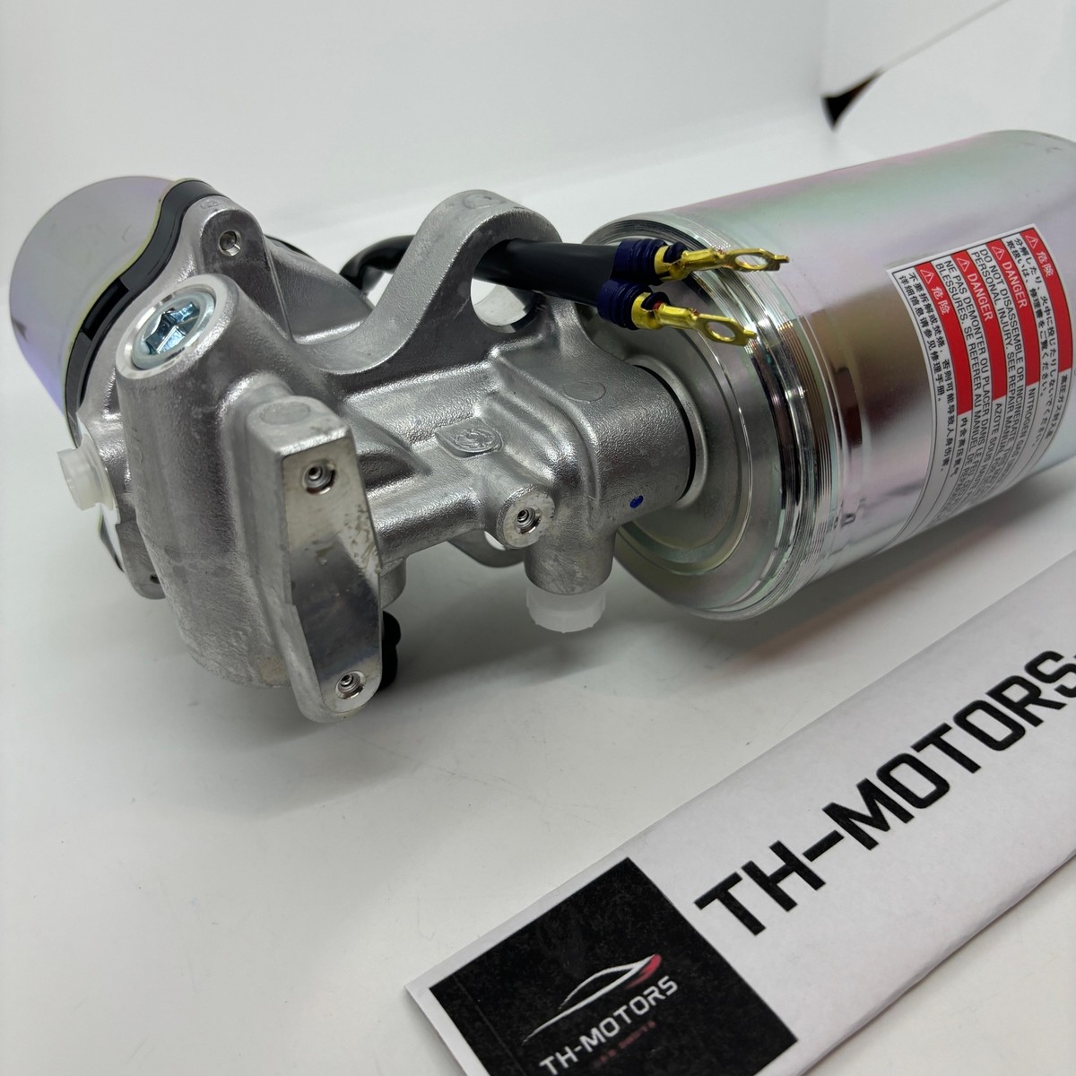 TOYOTA Genuine LAND CRUISER Pump Assy Brake Booster 47070
