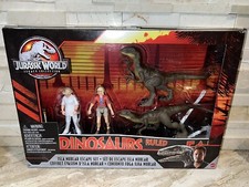 Jurassic World Legacy Collection Isla Nublar Escape Raptor Action Figure Set