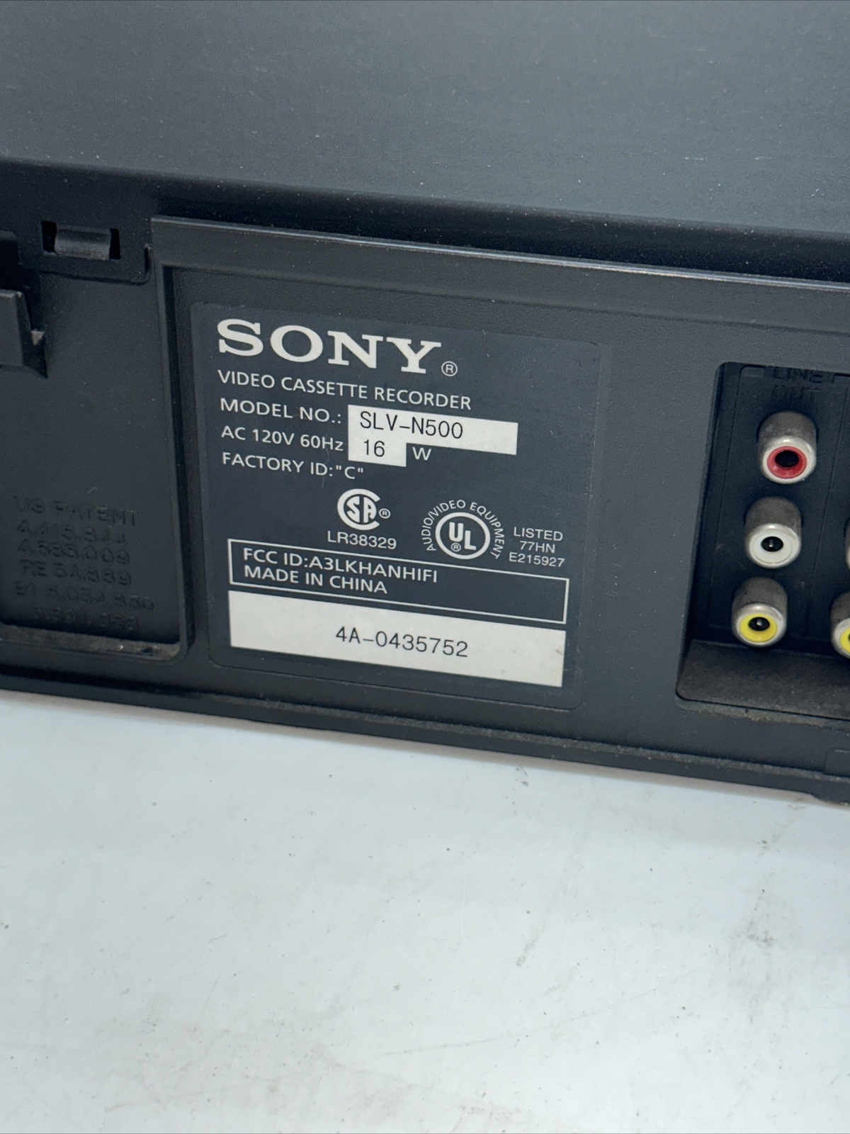 Sony SLVN500 VCR HiFi Stereo 4Head VHS Player Recorder Parts Or