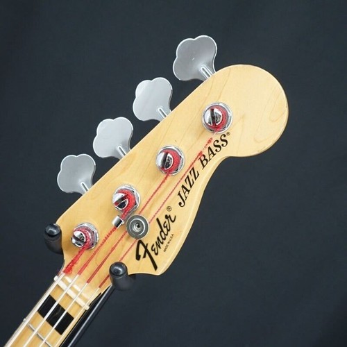 Fender USA American Deluxe Jazz Bass Used Alder body Black w/Hard case