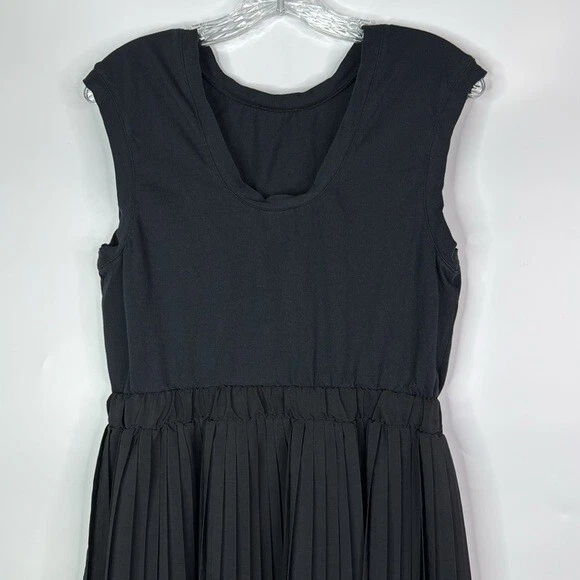 Kate Spade Saturday abito nero skate plissettato senza maniche grande