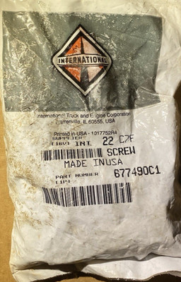 OEM International Navistar Special Machine Screw 677490C1 (QTY 22)
