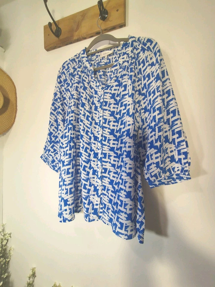 Sahara Blue & White Viscose Printed Top with 52 Chest - Image 2 of 4