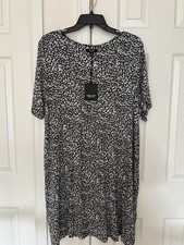 Simply Vera Vera Wang Black/White Floral Round Neck Short Sleeve Shift Dress XL
