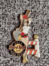 PIN GIRL HARD ROCK CAFE/ LAS VEGAS GUITAR SEXY GIRL 2010