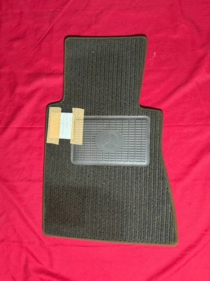 New old stock - W123 Driver Floor Mats Mats Original Mercedes-Benz Fußmatten - Bild 1 von 3