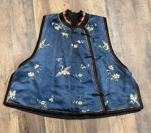 Late Qing Dynasty Silk Satin Vest with Crane and Floral Embroidery
