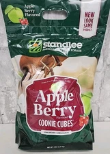 Standlee Horse Treats Apple Berry Cookie Cubes 5 Pound Bag