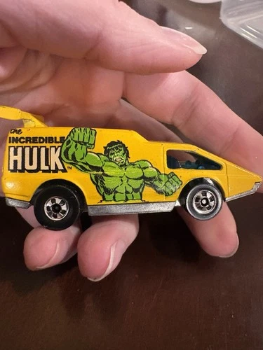 Vintage 1976 Hot Wheels Yellow Spoiler Sport Incredible Hulk Van Marvel Heroes