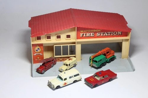 Matchbox Lesney MF1 Fire Station With Vehicles, Ford Galaxie, Mercedes Benz