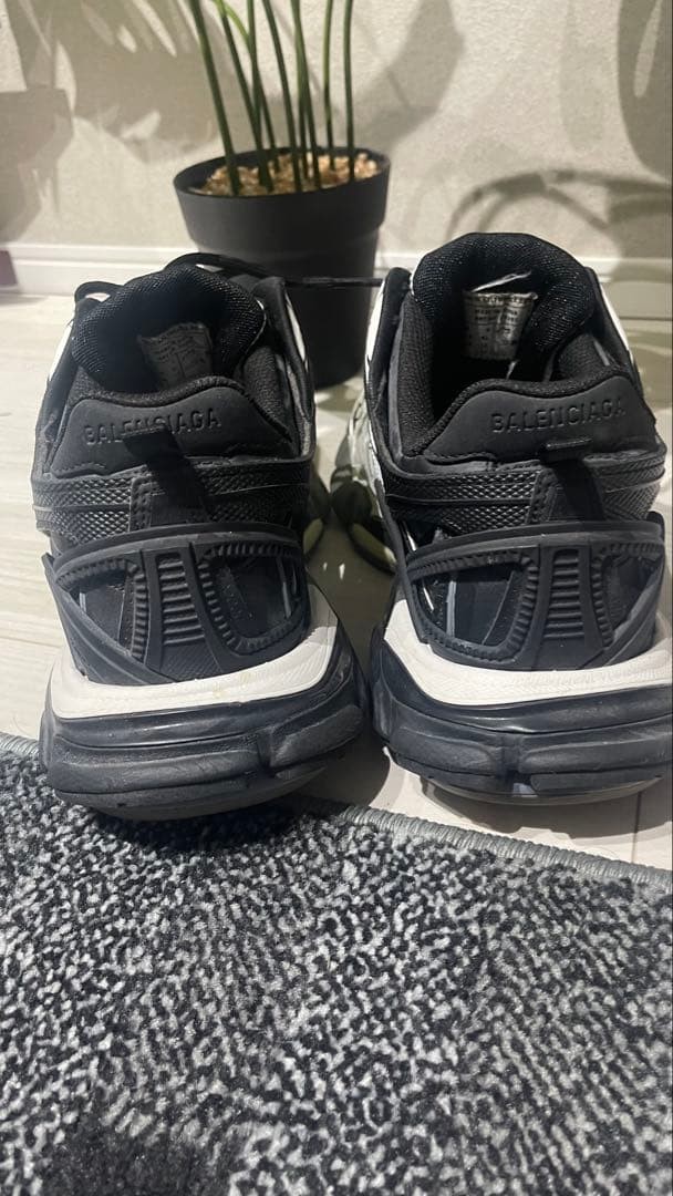 Men 9.0US Balenciaga Sneakers White/Black thumbnail 4