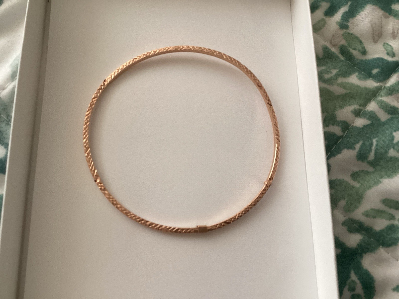 Solid 14KT Rose Gold Polished Thin Bangle Bracele… - image 1