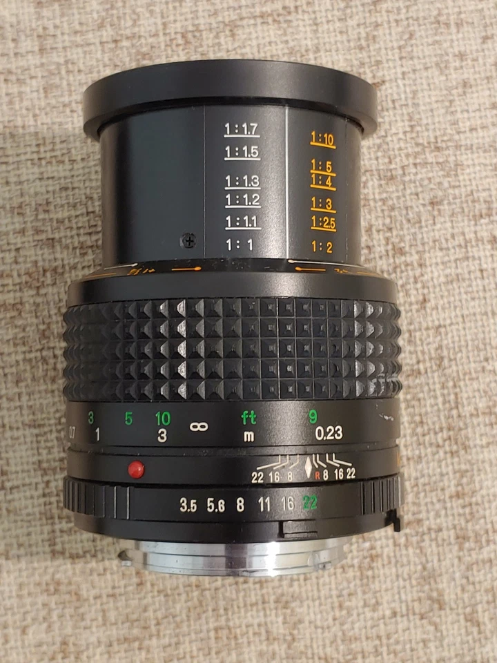 Minolta MC Macro 50mm F 3.5 Rokkor-X Camera Lens - W/ Extension set & Hood - Image 4 of 4