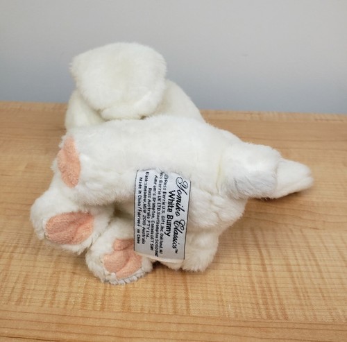 Peluche Russ Berrie Yomiko Classics White Bunny Rabbit 8" orejas flojas ojos azules - Imagen 9 de 13