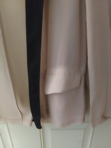 NWT LC LAUREN CONRAD 12 Sheer Jacket Blazer Open Front Tan/Black Long Sleeves - Picture 3 of 10