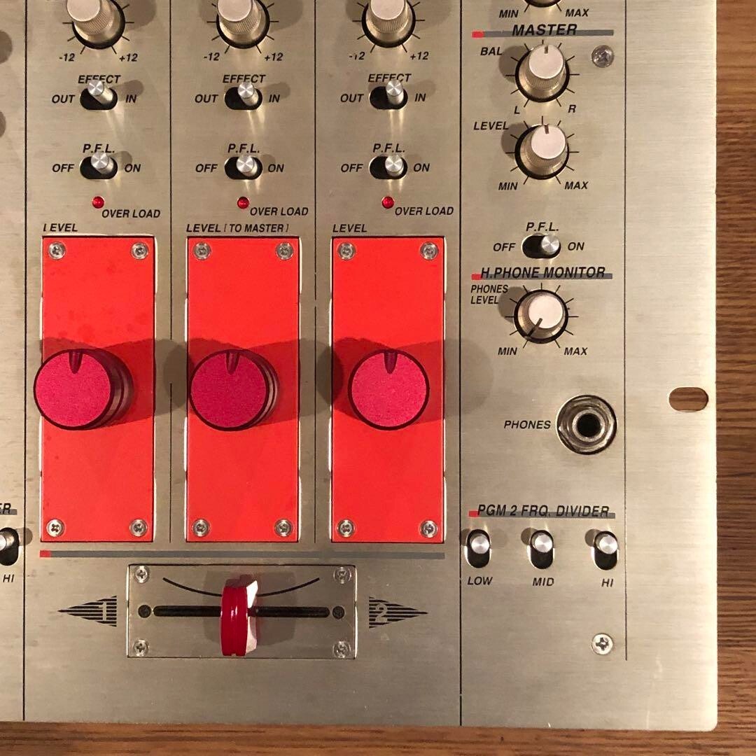 Vestax PMC-27 ジャンク Vestax PMC-27 Rotary Mixer Upcycled Custom Vintage DJ Audio
