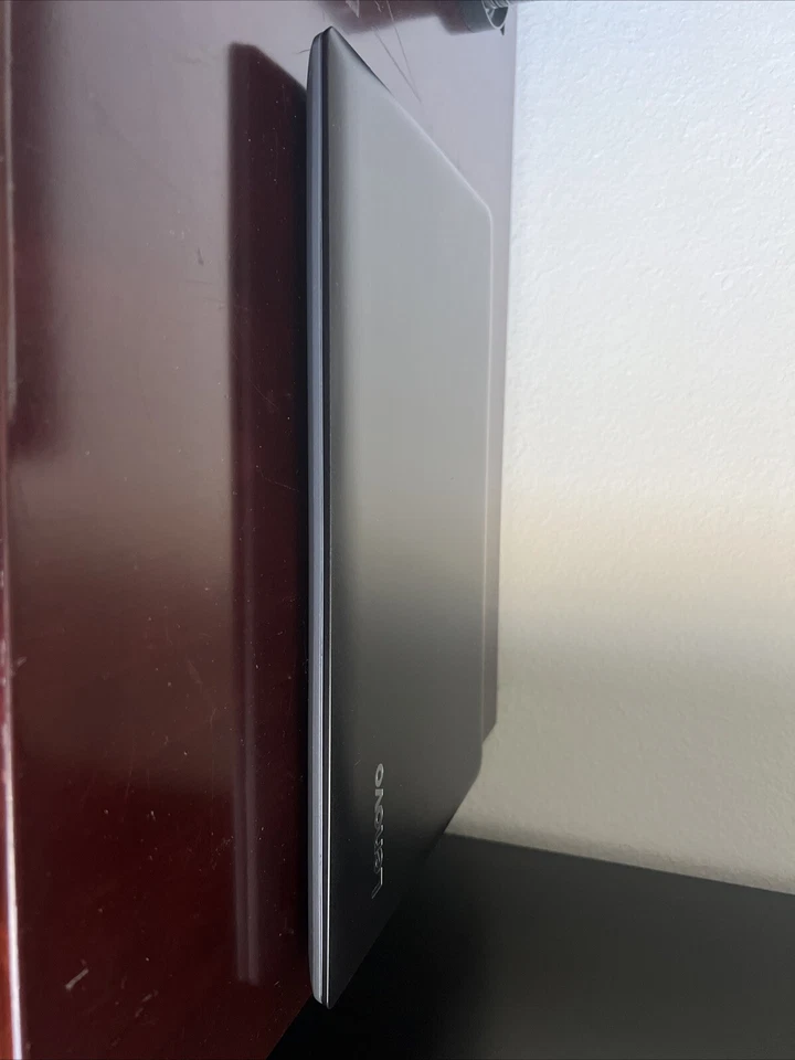 Lenovo Ideapad 330 I3 8g Win11 Pro 24H2 - Image 2 of 4